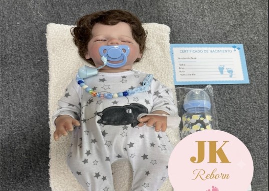 Muñeco Bebé Reborn "Sueño Estrellado" - Set Premium con Pijama Estampado y Accesorios (JK-16)