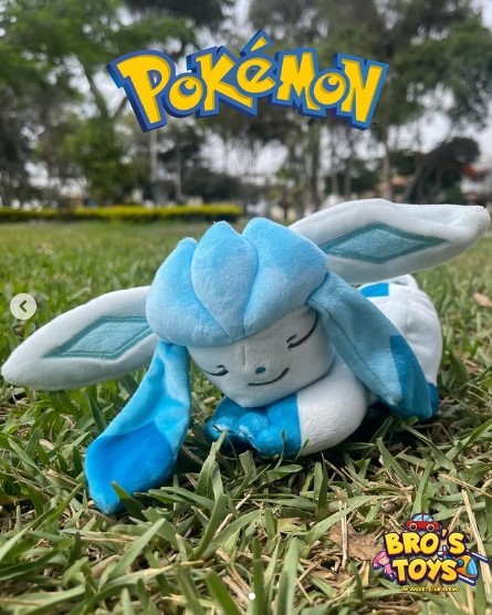 Peluche Pokémon Glaceon Dormido (PK0092)